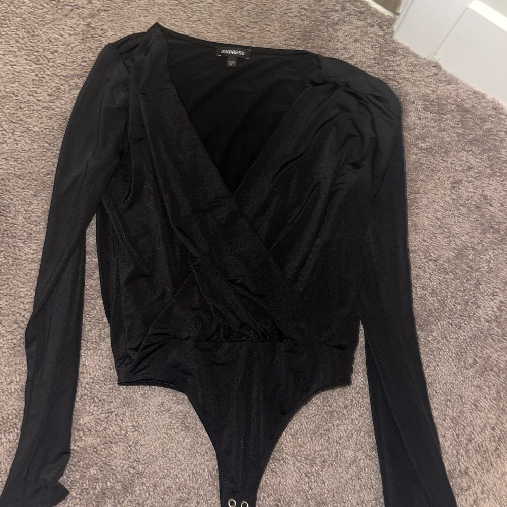 Express black low v-neck body suit
